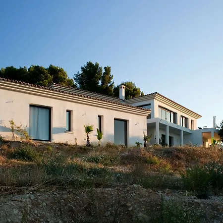 Villa Paradis Cache